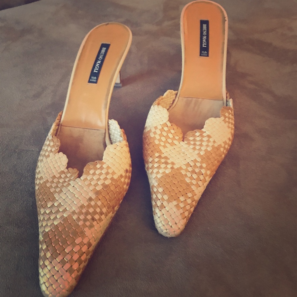 Bruno Magri Woven Leather Mule Size 8